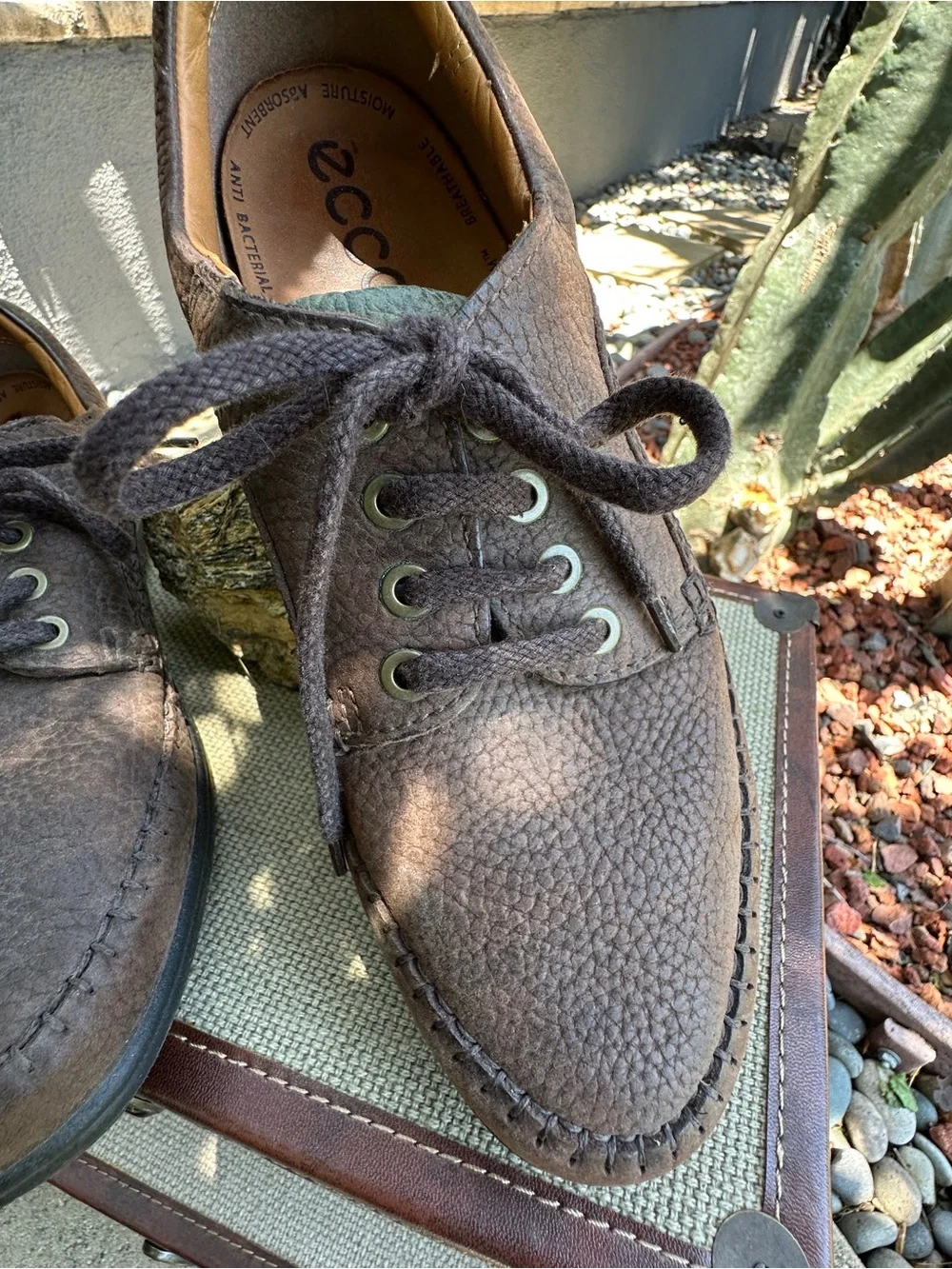 ECCO Men’s ‘Cross’ Brown Leather Casual Lace-Up Shoes.  Size 42.
